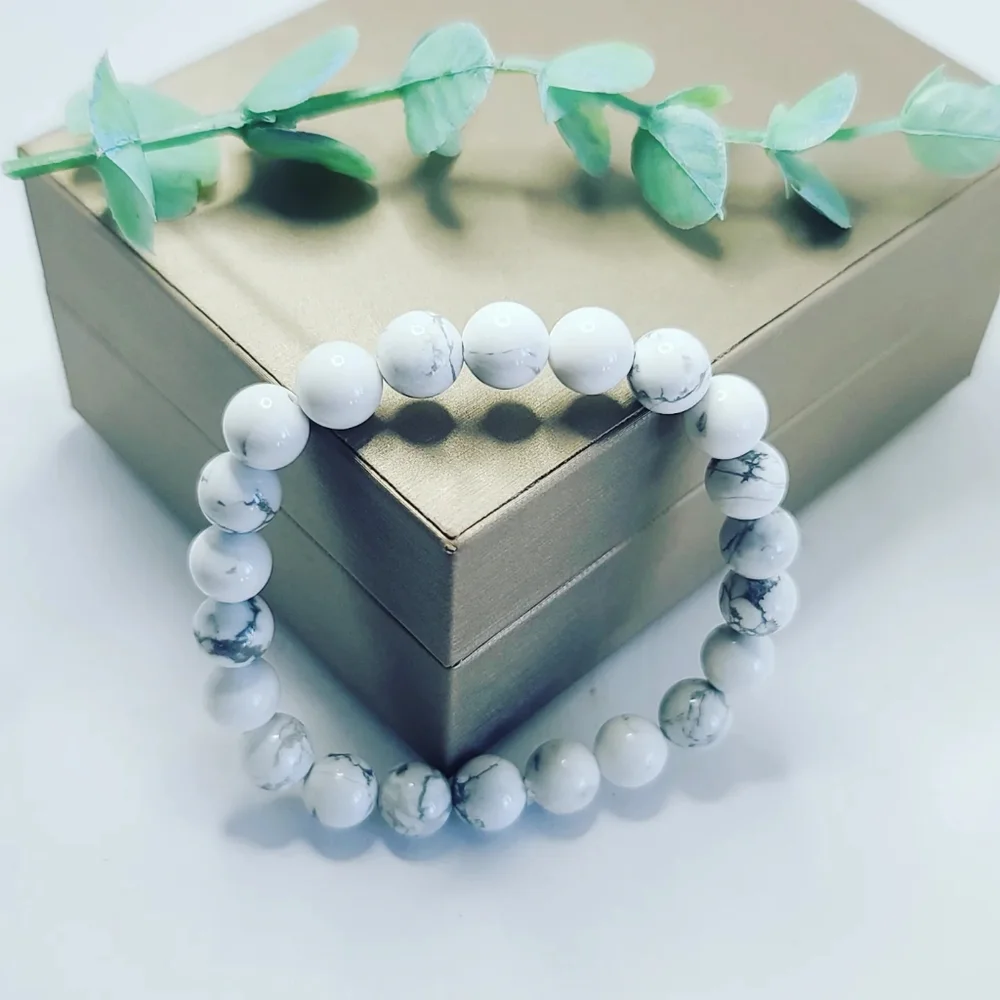 Howlite bracelet - Picture 1 of 3
